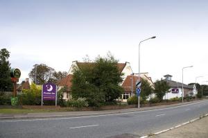 The Bedrooms at Premier Inn Basildon (Rayleigh)