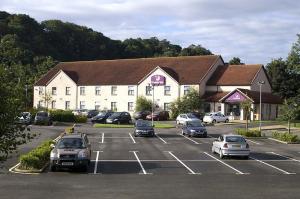 The Bedrooms at Premier Inn Falkirk East