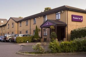 The Bedrooms at Premier Inn Glasgow East Kilbride (Peel Park)