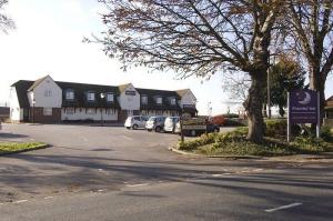 The Bedrooms at Premier Inn Gravesend