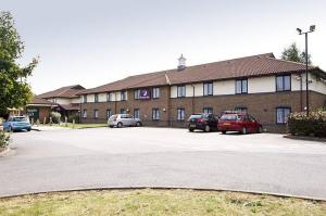 The Bedrooms at Premier Inn Oxford South (Didcot)