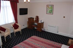 The Bedrooms at Rosscourt Hotel - Guest House