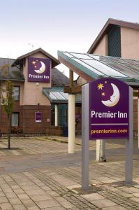 The Bedrooms at Premier Inn Lockerbie (Annandale Water)