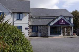 The Bedrooms at Premier Inn Plymouth City (Lockyers Quay)