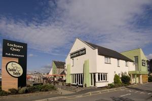 The Bedrooms at Premier Inn Plymouth (Sutton Harbour)