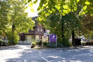 Premier Inn Loughton