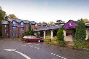 The Bedrooms at Premier Inn Manchester Airport (Wilmslow)