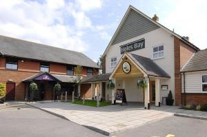 The Bedrooms at Premier Inn Poole Centre (Holes Bay)