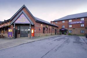 The Bedrooms at Premier Inn Manchester (Hyde)