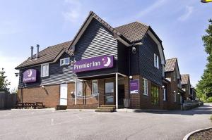 The Bedrooms at Premier Inn Portsmouth (Havant)