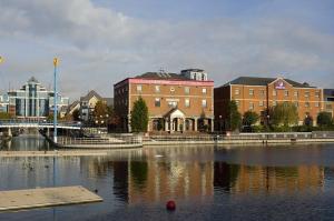 The Bedrooms at Premier Inn Manchester (Salford Quays)