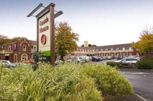 The Bedrooms at Premier Inn Manchester Trafford Centre South