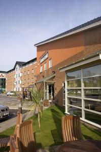 The Bedrooms at Premier Inn Manchester (West Didsbury)