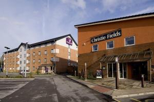 The Bedrooms at Premier Inn Manchester (West Didsbury)