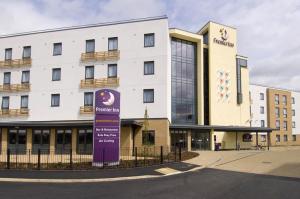 The Bedrooms at Premier Inn Cambridge A14 J32