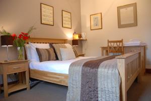 The Bedrooms at The Bat and Ball Inn