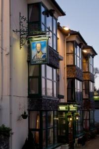 The Bedrooms at Anglesey Arms Hotel