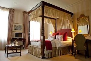 The Bedrooms at Dorset Square Hotel