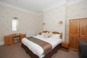 The Bedrooms at Queensland Guest House