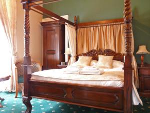 The Bedrooms at Glenalmond House