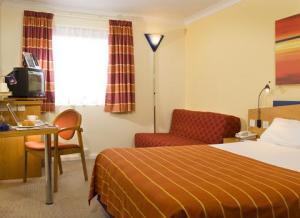 The Bedrooms at Express By Holiday Inn Birmingham Oldbury M5, Jct.2