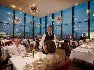 The Restaurant at Crowne Plaza London - Shoreditch