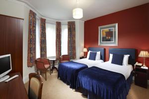 The Bedrooms at Best Western Connaught Hotel