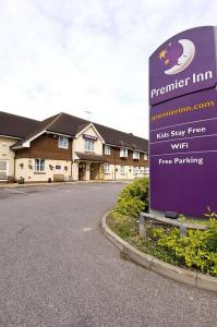 The Bedrooms at Premier Inn East Grinstead