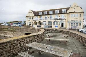 The Bedrooms at White Horse Hotel