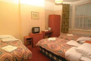 The Bedrooms at Newham Hotel
