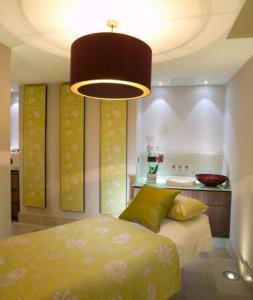 The Bedrooms at Bishopstrow House and Halycon Spa