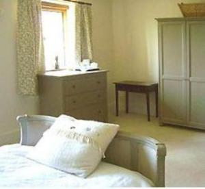 The Bedrooms at Pixtons Green