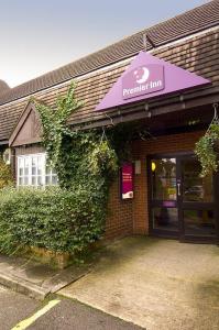 The Bedrooms at Premier Inn Wirral (Bromborough)