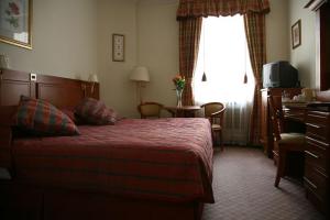 The Bedrooms at St George Hotel