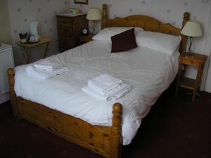 The Bedrooms at Combe Lodge