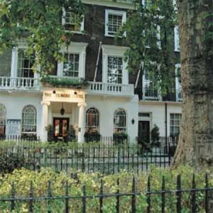 The Bedrooms at Best Western - The Delmere Hotel - London