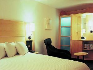 The Bedrooms at City Inn Westminster