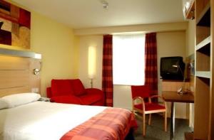 The Bedrooms at Express By Holiday Inn London Limehouse