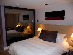 The Bedrooms at Beales Hotel