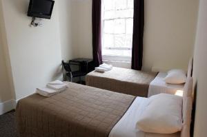 The Bedrooms at Redland House Hotel