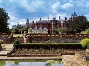 The Bedrooms at The Elvetham Hotel