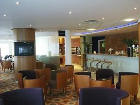 The Restaurant at Express By Holiday Inn Oxford Kassam Stadium