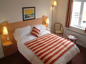 The Bedrooms at Days Hotel Belfast City Centre