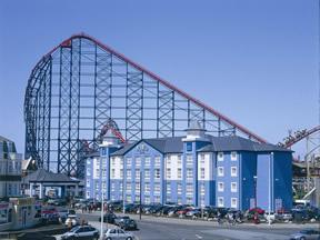 The Big Blue Hotel - Pleasure Beach Resort