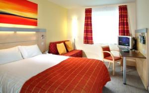 The Bedrooms at Express By Holiday Inn Luton Airport