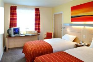 The Bedrooms at Express By Holiday Inn Luton Airport
