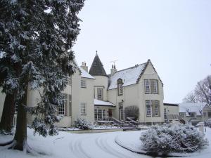 The Bedrooms at The Stakis Cairn Lodge Hotel