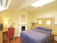The Bedrooms at Hedley House Hotel