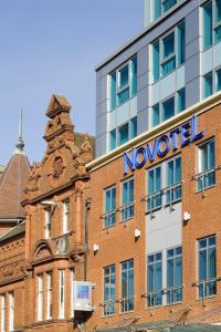 The Bedrooms at Novotel Reading Centre