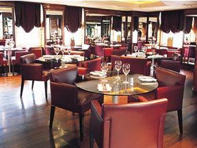 The Restaurant at Radisson Edwardian Berkshire Hotel